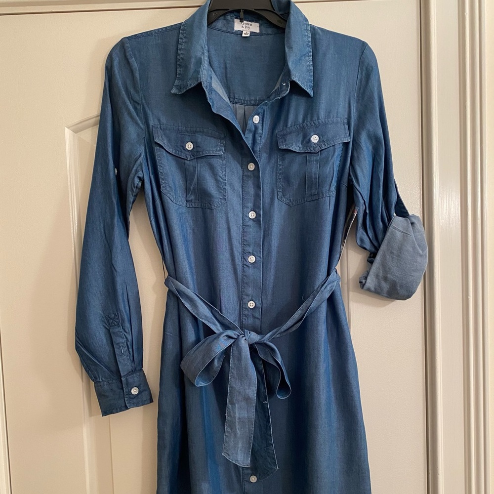 Crown & Ivy Chambray roll-tab sleeves belt-tie shirt dress